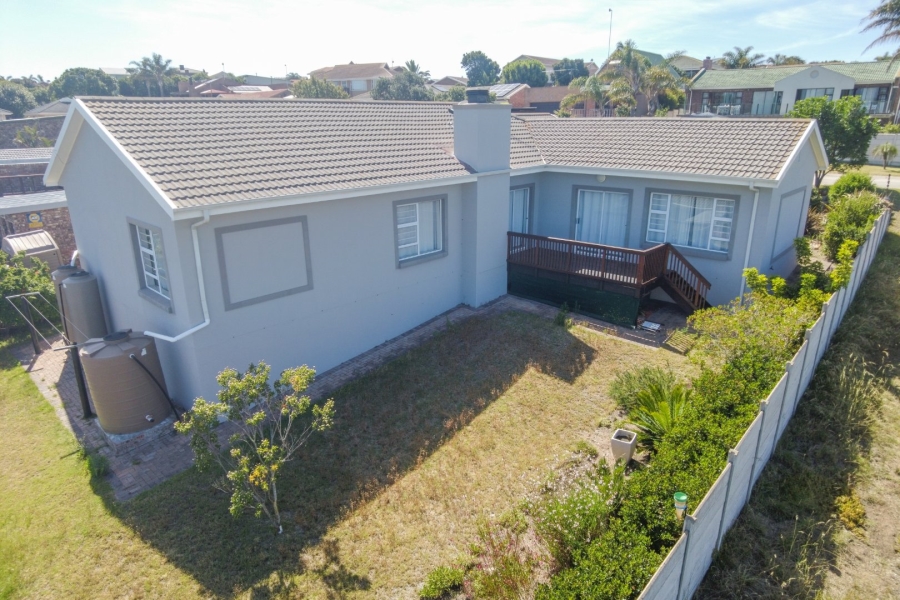 3 Bedroom Property for Sale in Fraaiuitsig Western Cape